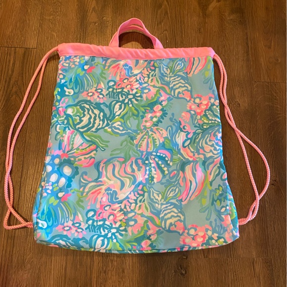 Lilly Pulitzer Drawstring Backpack Bag - Picture 2 of 4